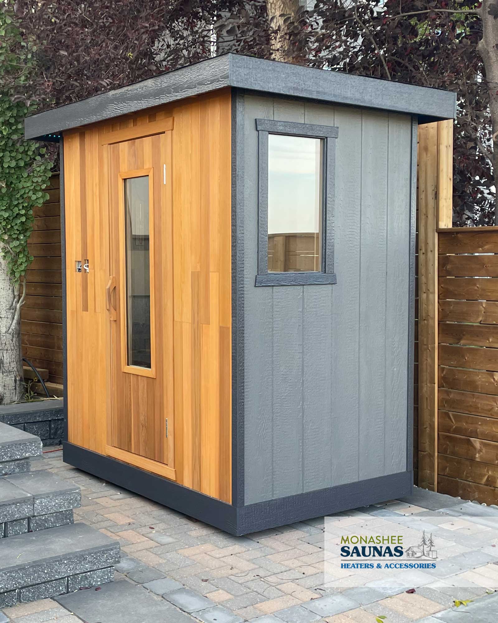 Monashee Saunas Classic Cube Outdoor Sauna