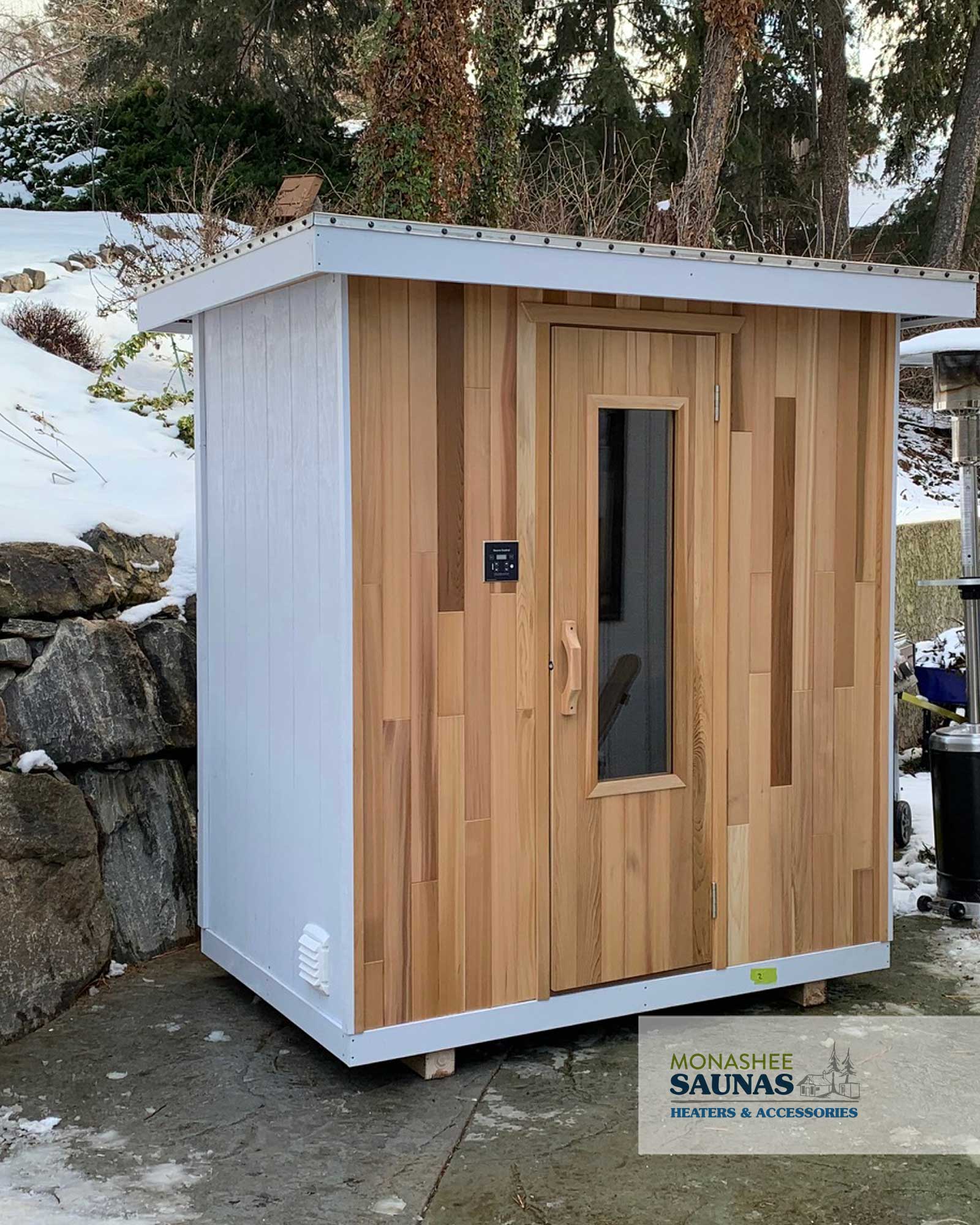 Monashee Saunas Essential Classic Cube Outdoor Sauna